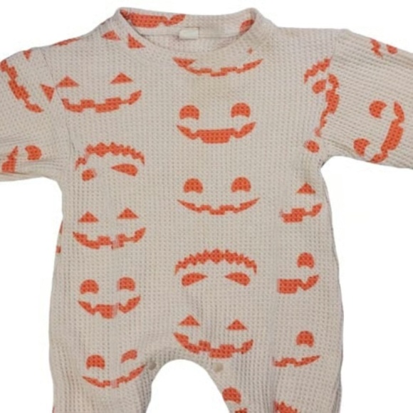 Mini Olie Waffle Knit Pumpkin One Piece Pajamas 9–12 Months Fall Halloween - Picture 2 of 6